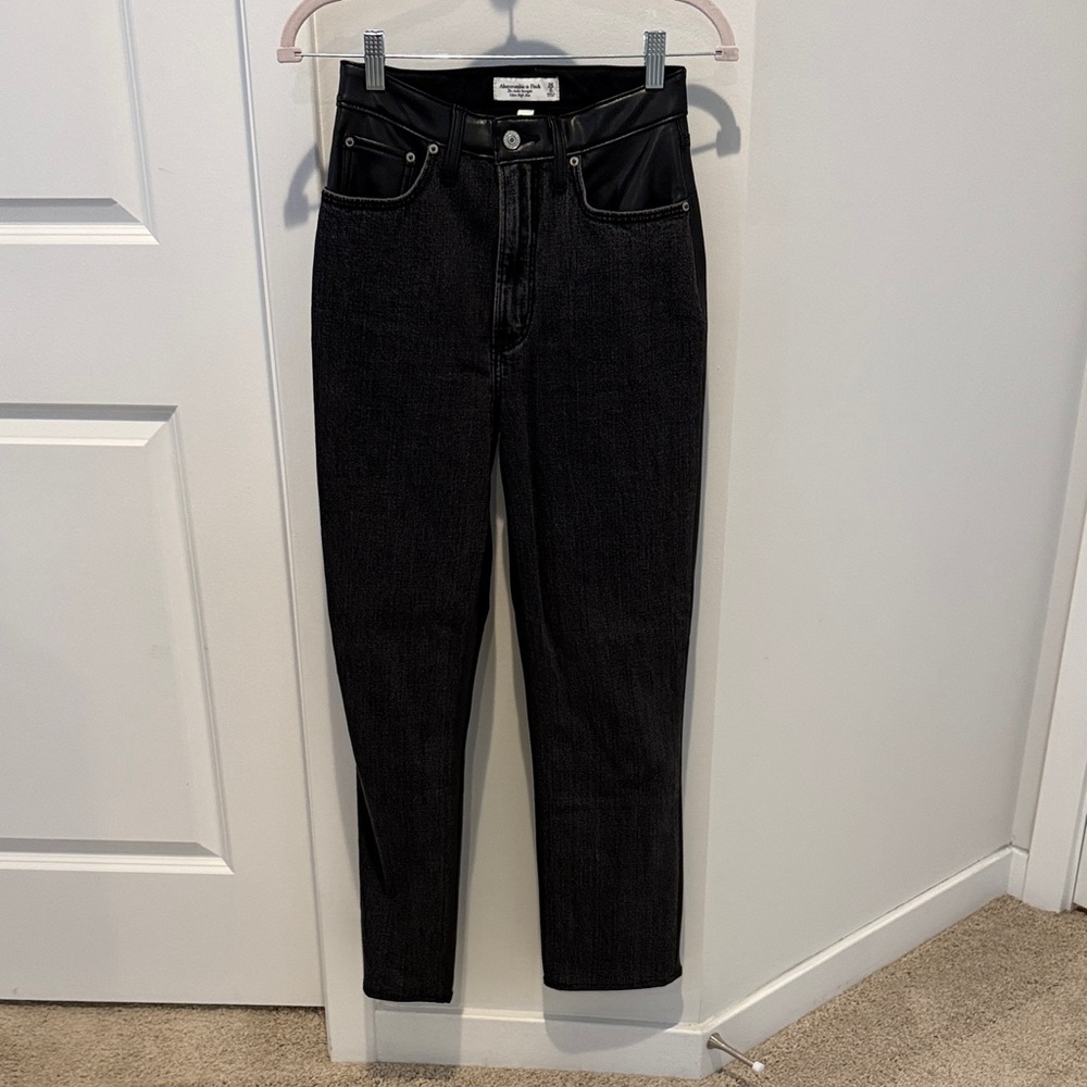 Abercrombie & Fitch Women's High Rise Black Jeans
